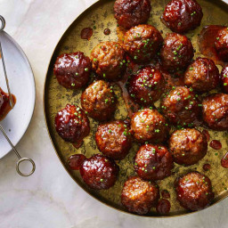 Slow-Cooker Grape Jelly Meatballs Recipe