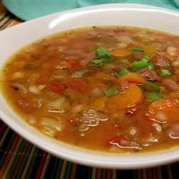 slow-cooker-ham-and-bean-soup-1586070.jpg