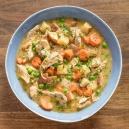 Slow-Cooker Homey Chicken Stew