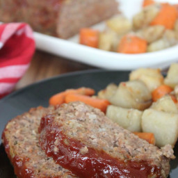 Slow Cooker Meatloaf Recipe with Potatoes and Carrots