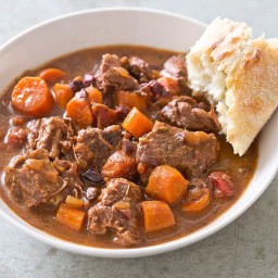 Slow-Cooker Mediterranean Beef Stew