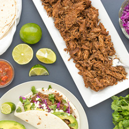 Slow Cooker Mexican Pulled Pork Tacos 