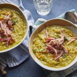 Slow cooker pea and ham soup