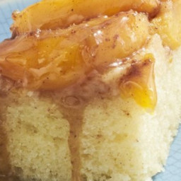 Slow Cooker Peach Upside Down Cake Recipe