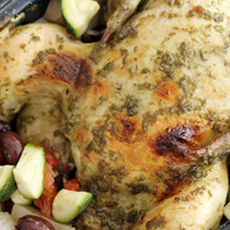 Slow-Cooker Pesto Chicken with Vegetables
