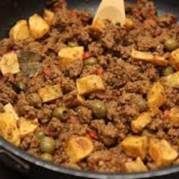 Slow Cooker Picadillo with Black Beans