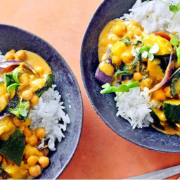 Slow Cooker Red Curry Chickpeas and Squash