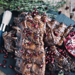 Slow-Cooker Ribs with Pomegranate Sauce Recipe