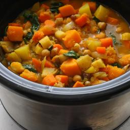 Slow Cooker Root Vegetable Stew