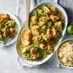 Slow-cooker satay curry