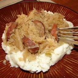 slow-cooker-sauerkraut-and-sausage-1361502.jpg