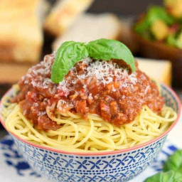 slow-cooker-spaghetti-sauce-2157606.jpg
