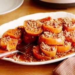 Slow-Cooker Spiced Sweet Potatoes with Pecans