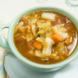 Slow Cooker Spicy Cabbage Soup