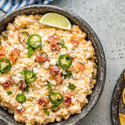 Slow Cooker Spicy Corn and Jalapeño Cheese Dip