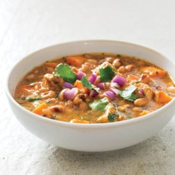 Slow-Cooker Spicy Pork Chili with Black-Eyed Peas