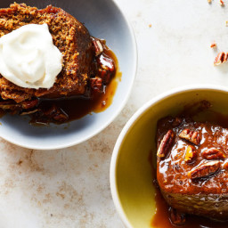 Slow Cooker Sticky Toffee Pudding