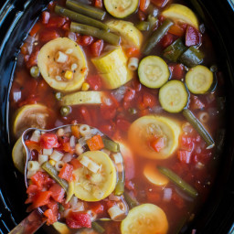 Slow Cooker Summer Minestrone Soup