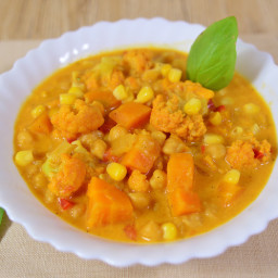 slow-cooker-vegetable-curry-1887469.jpg