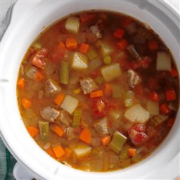 slow-cooker-vegetable-soup-2120619.jpg
