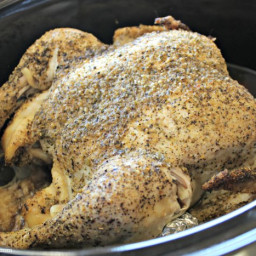 slow-cooker-whole-chicken-recipe-1938919.jpg