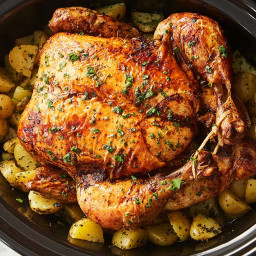 Slow-Cooker Whole Chicken with Potatoes