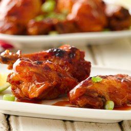 Slow-Cooker Buffalo-Barbecue Chicken Wings