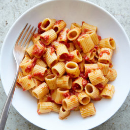 Slow-Roasted Tomato Sauce With Pasta