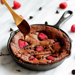 small-batch-paleo-almond-flour-brownies-with-raspberries-1660977.jpg