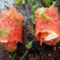 smoked-salmon-appetizers-recipe-1356865.jpg