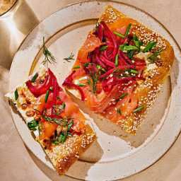 Smoked-Salmon Flatbread with Pickled Beet