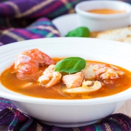 Smoky tomato and seafood soup