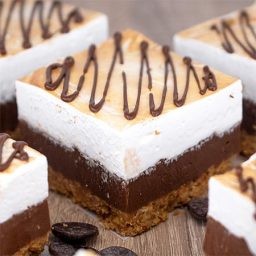 S’mores Fudge Bars with Homemade Marshmallow Topping Recipe