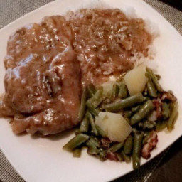 Smothered Pork Chops and Gravy