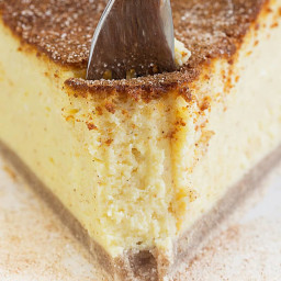 Snickerdoodle Cheesecake with Cinnamon Pie Crust