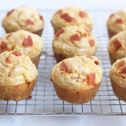 So Good Pizza Muffins (with Veggies!)