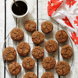 soft-and-chewy-molasses-cookies-1346841.jpg