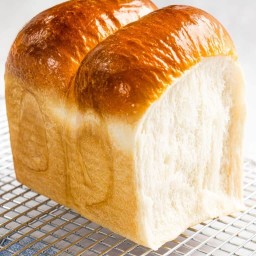 Soft and Fluffy Japanese Milk Bread