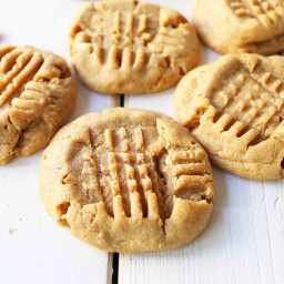 Soft Chewy Peanut Butter Cookies
