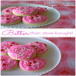 soft-frosted-sugar-cookies-35a7471cb5eb87340c579763.jpg