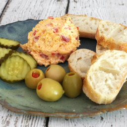 southern-pimiento-cheese-spread-1814143.jpg