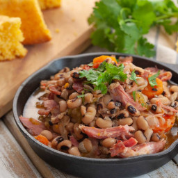 Southern-Style Black-Eyed Peas for Your Slow Cooker