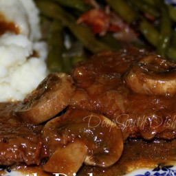 Southern Style Cube Steaks and Gravy