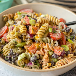 southwest-pasta-salad-recipe-3014208.jpg
