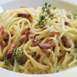 spaghetti-carbonara-14cbe0.jpg