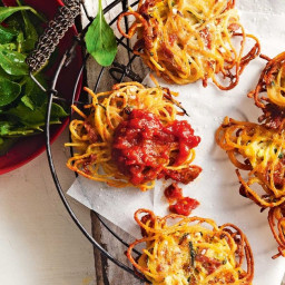 Spaghetti fritters with salami & zucchini
