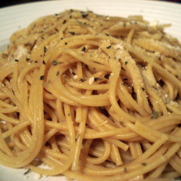 spaghetti-olio-e-aglio.jpg