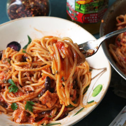 Spaghetti Puttanesca (Spaghetti With Capers, Olives, and Anchovies) Recipe