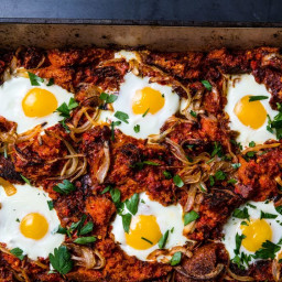 Spanish Breakfast Casserole with Eggs and Bacon