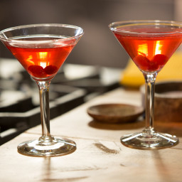 spanish-cranberry-sparkling-martini-1360852.jpg